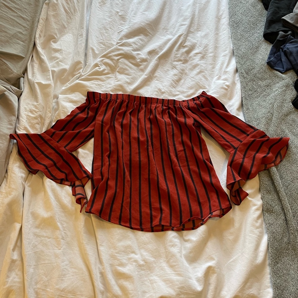 Off shoulder bell sleeve red and navy top small